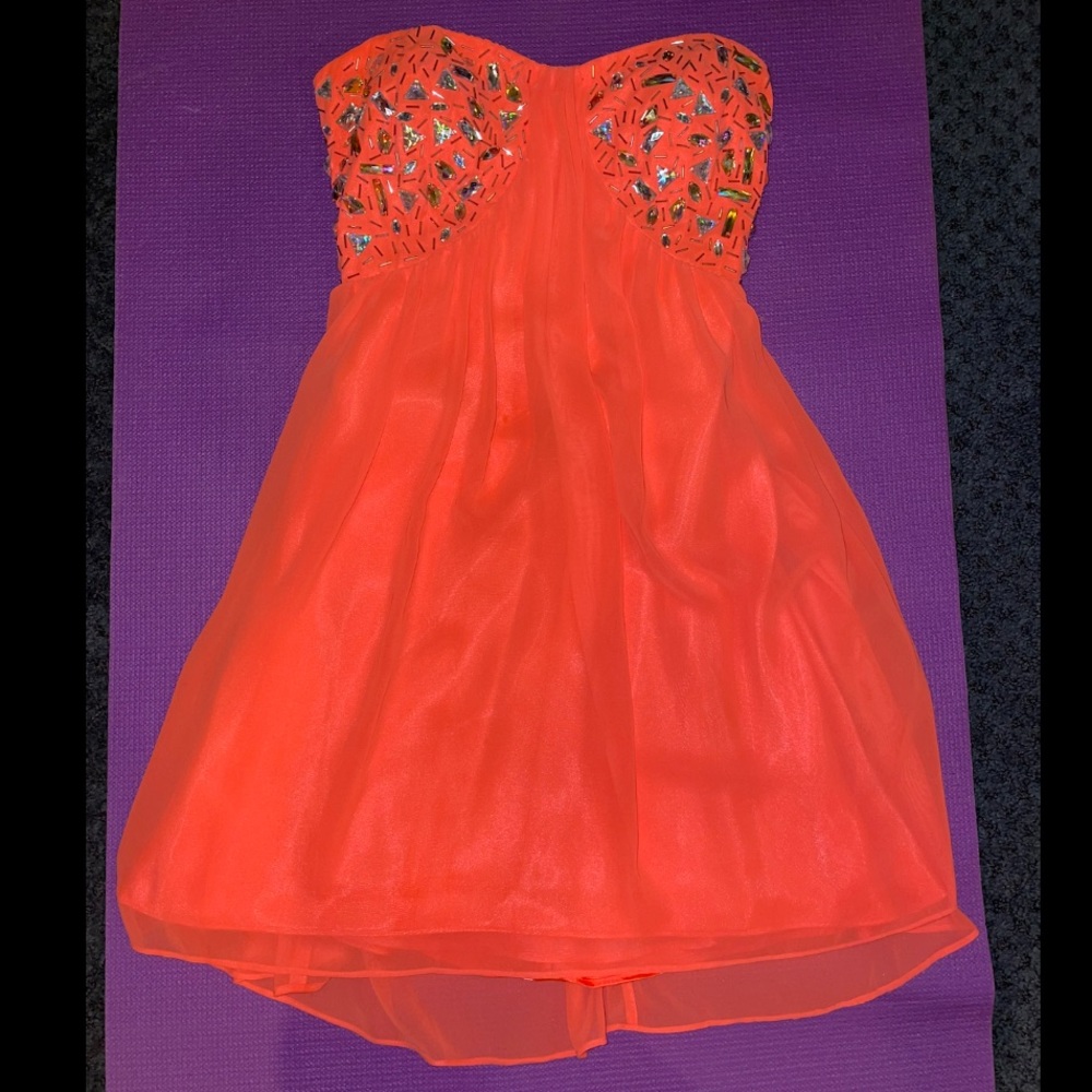 Short flowy prom dress